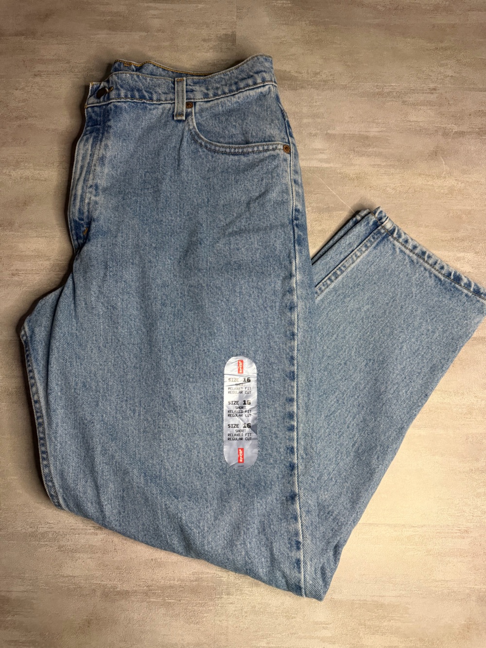 Levi's Women's Straight Leg Jeans in Light Blue Denim